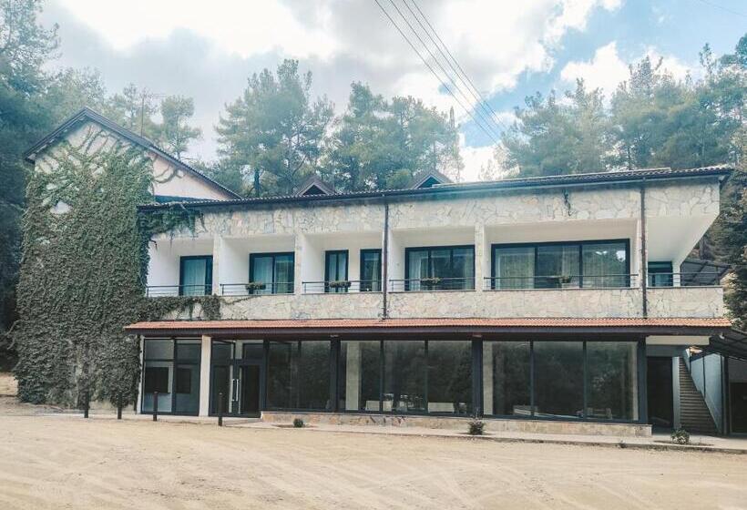 חדר דלוקס עם מרפסת, Rifugio Retreat Bed&breakfast