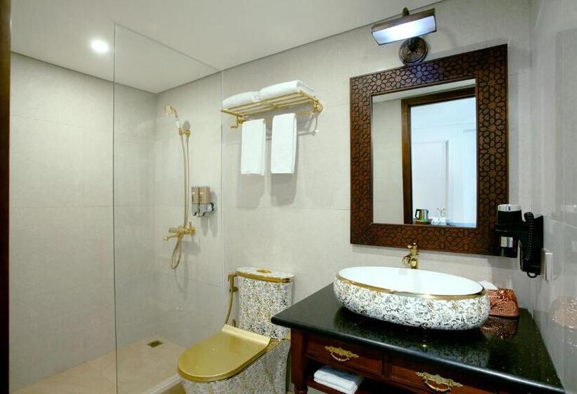 Полулюкс, Alhambra Hotel & Convention, Bw Signature Collection