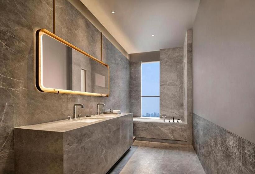 Люкс Повышенной Комфортности, Artyzen New Bund 31 Shanghai Qiantan