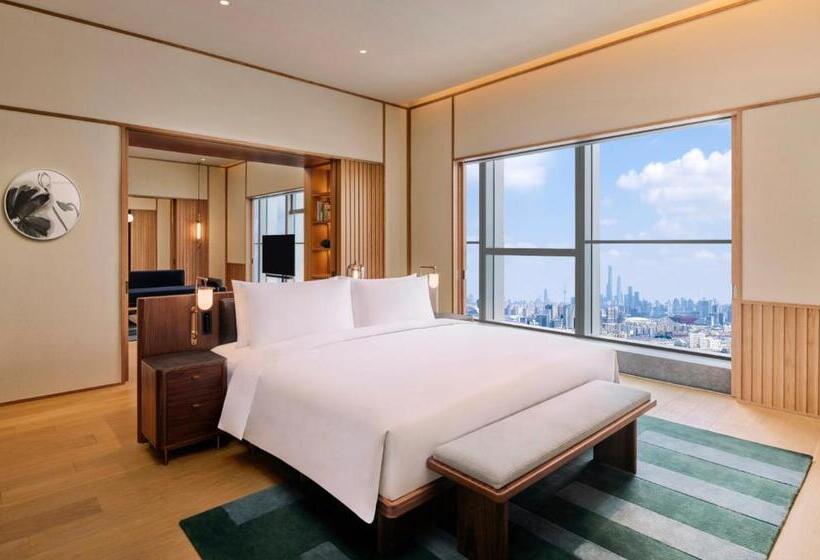 Люкс Повышенной Комфортности, Artyzen New Bund 31 Shanghai Qiantan