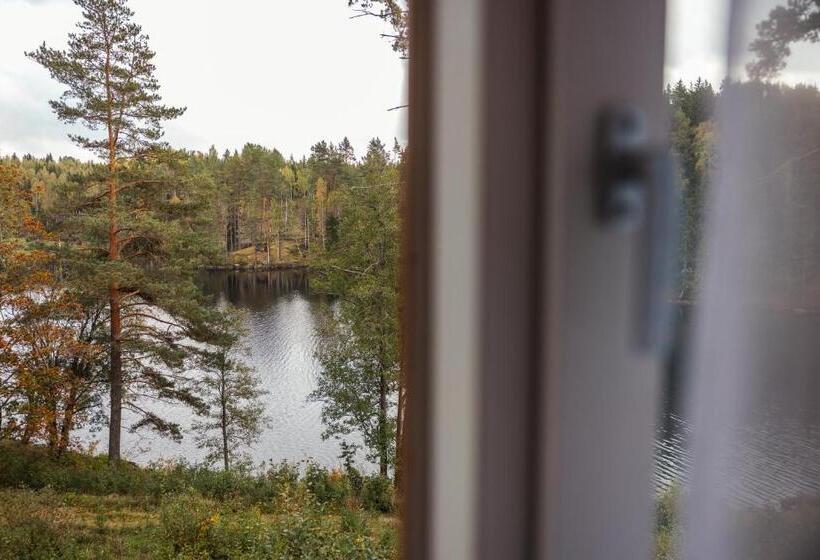 Семейный Номер, Barken Lodge