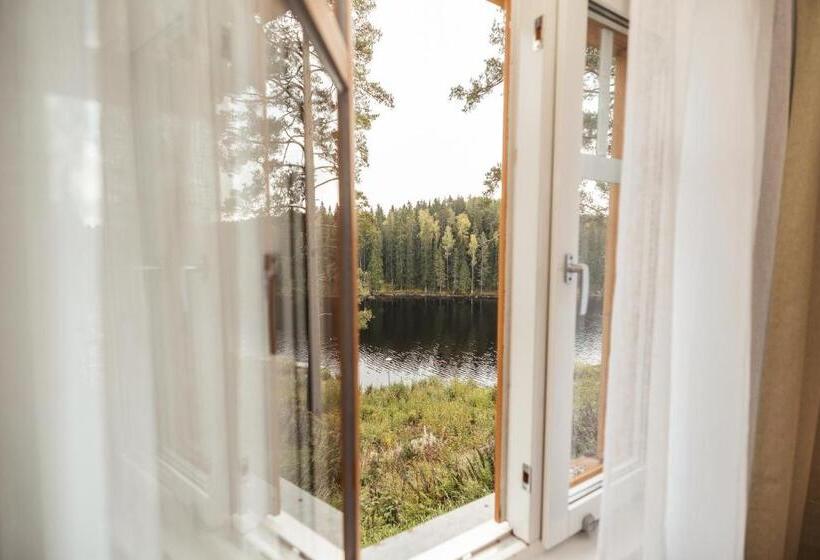 Семейный Номер, Barken Lodge