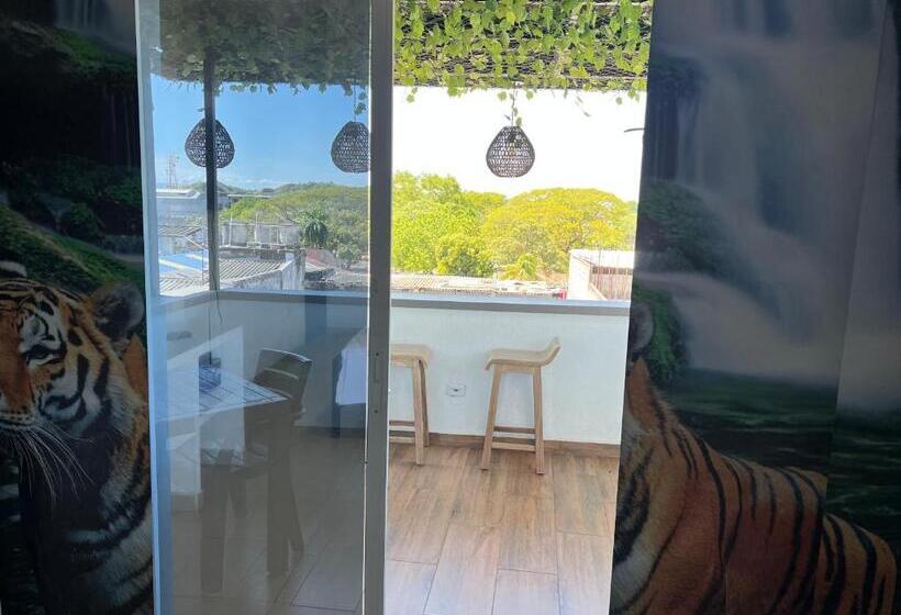 シティビュースイート, Entre Parques