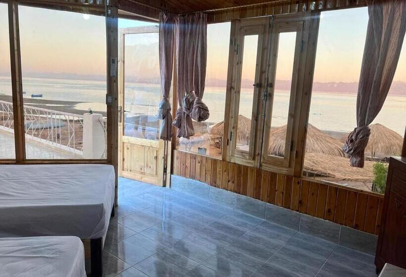 استودیو خانوادگی, Panorama Lodge Nuweiba