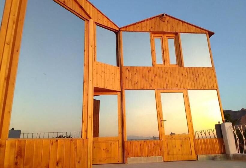 اتاق ساده سه‌ نفره, Panorama Lodge Nuweiba