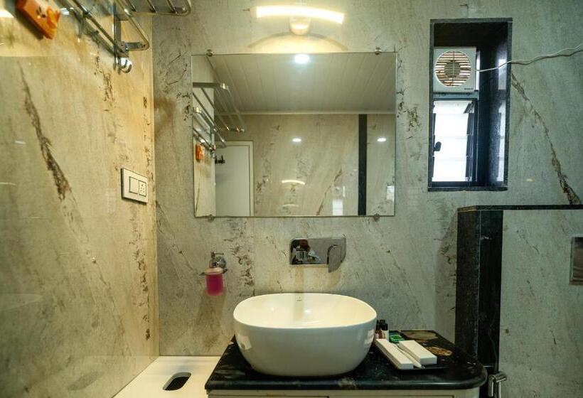 اتاق لوکس, The Autograph Inn