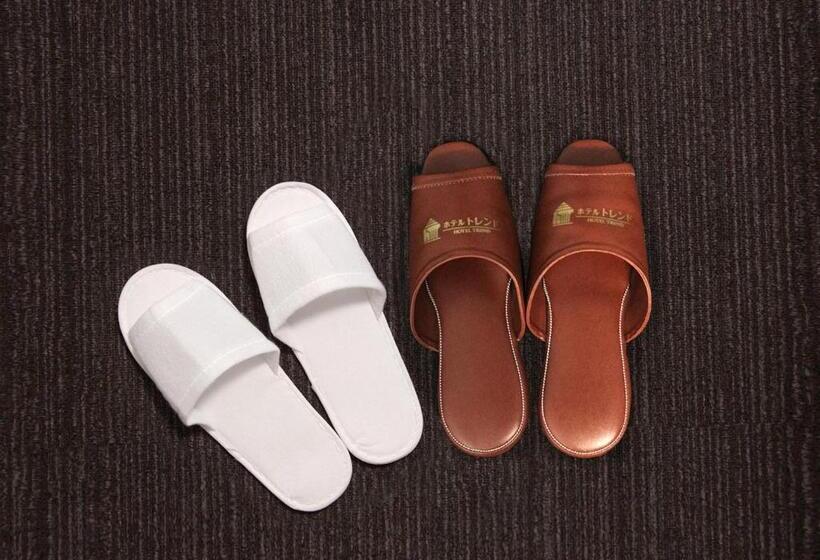 غرفة قياسية, Trend Takatsuki