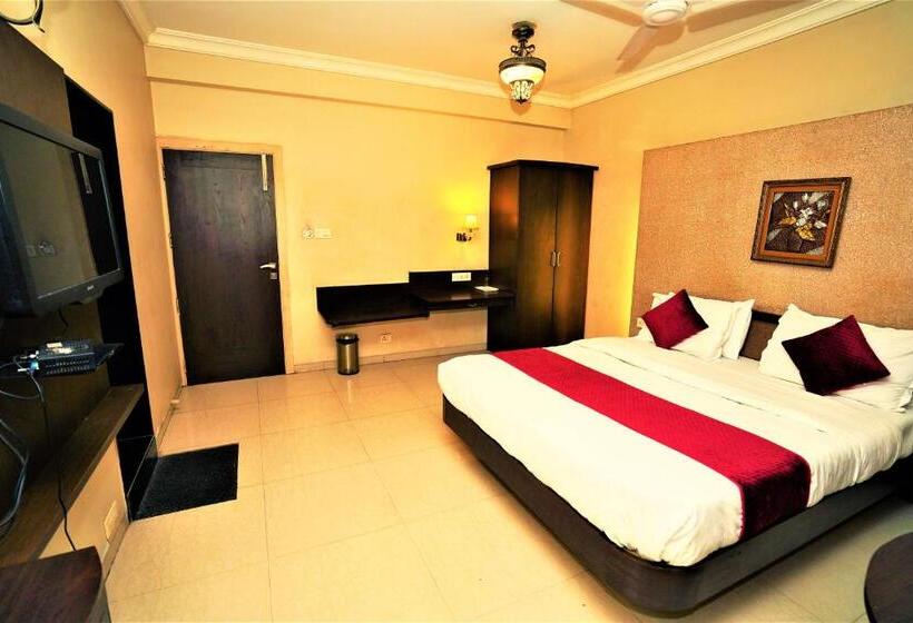 디럭스 룸, New Hotel Europa Inn