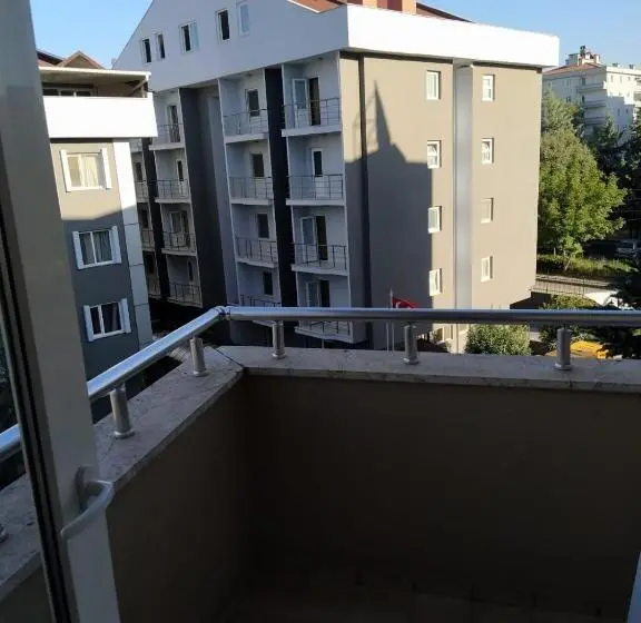 Huoneisto 1 Makuuhuone Parveke, Royal Bby Apart Otel