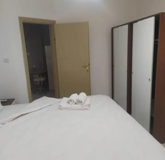 Huoneisto 1 Makuuhuone Parveke, Royal Bby Apart Otel