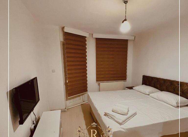 带1个卧室的带阳台的公寓, Royal Bby Apart Otel