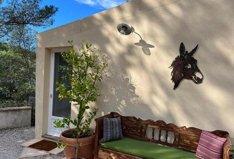 带大床的标准间, B&b Les Têtes De Mules   Adults Only