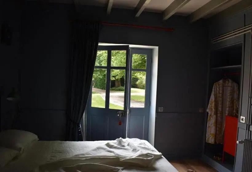 Standard-huone Terassi, Un Jardin Et Trois Maisons