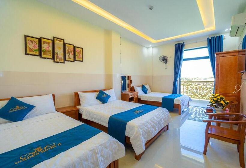 اتاق خانوادگی, Golden Hotel 2