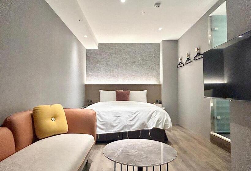 اتاق سوپریور, Fun Stay Inn Ximen