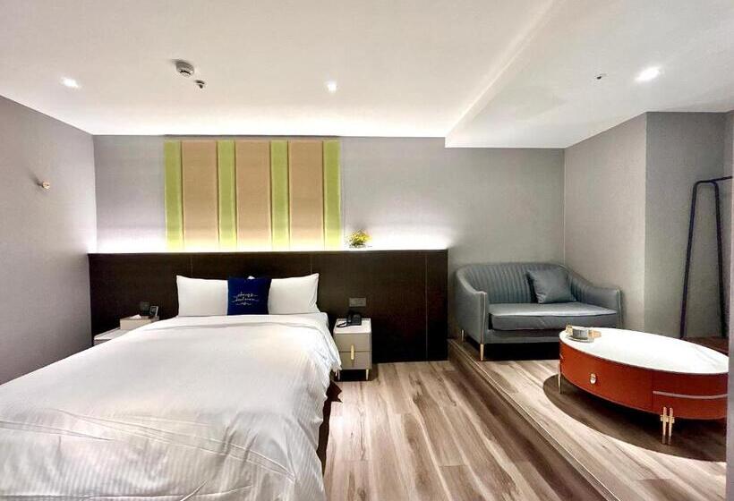 اتاق لوکس, Fun Stay Inn Ximen