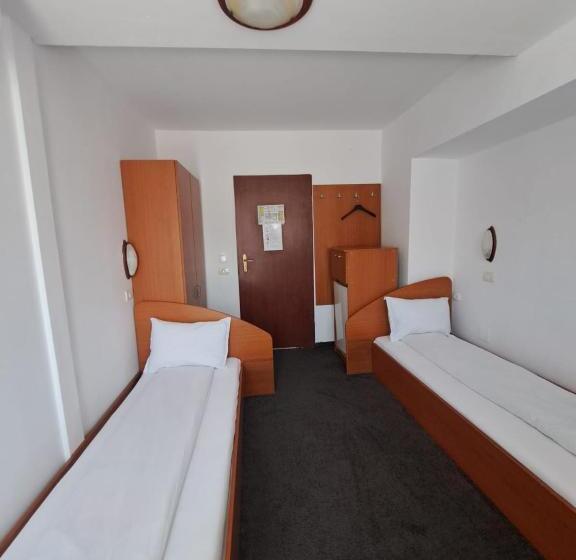 اتاق استاندارد با بالکن, Pescarus Port Bicaz