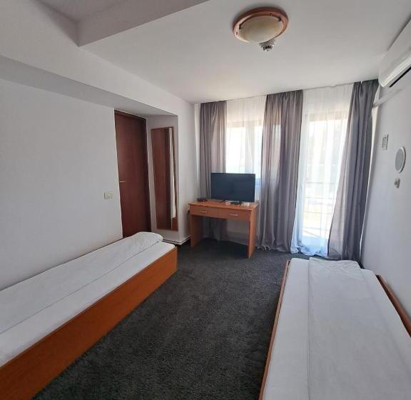 اتاق استاندارد با بالکن, Pescarus Port Bicaz