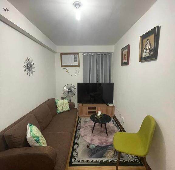 Семейный Номер, Italian Inspired Condo In Davao By Aag