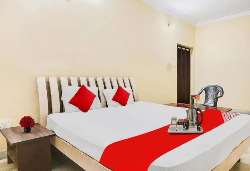 اتاق کلاسیک سه تخته, Oyo Hotel Arera Inn