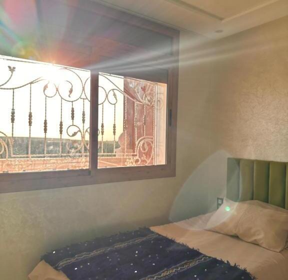 اتاق استاندارد با چشم‌انداز کوهستان, Ayor Fes