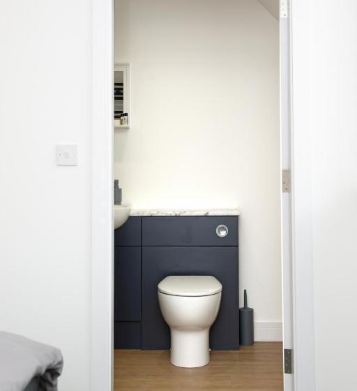 싱글 디럭스 룸, Cara Lodge, Comfortable Self Check In En Suite Guest Rooms