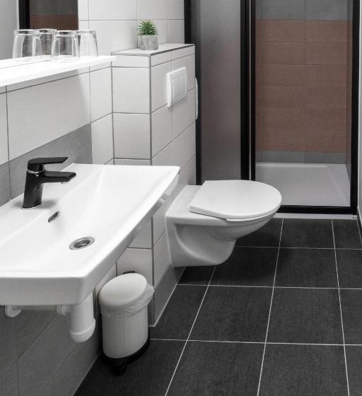 חדר משפחתי, Penzion Golf Luby