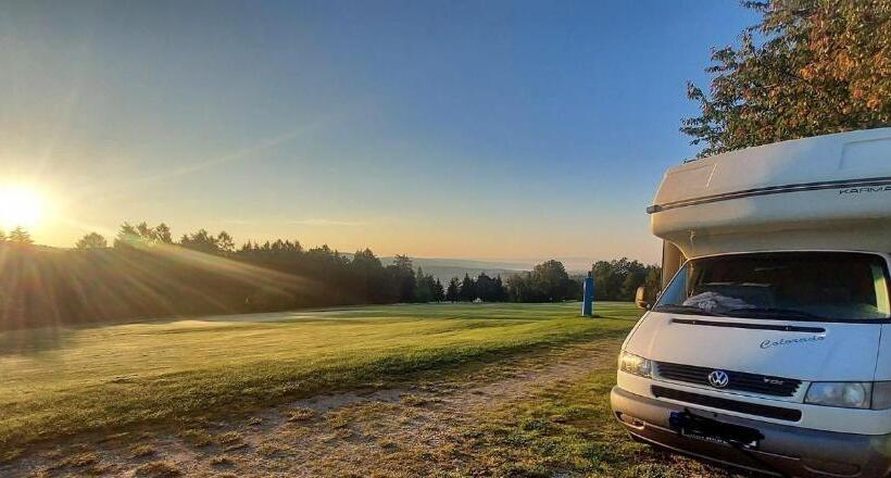 חדר משפחתי, Penzion Golf Luby