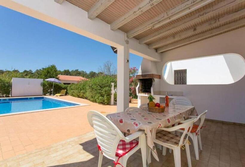 ‫فيلا غرفة نوم واحدة, Casa Silver, Gale   Sleeps 9 Close To Amenities And Beach!