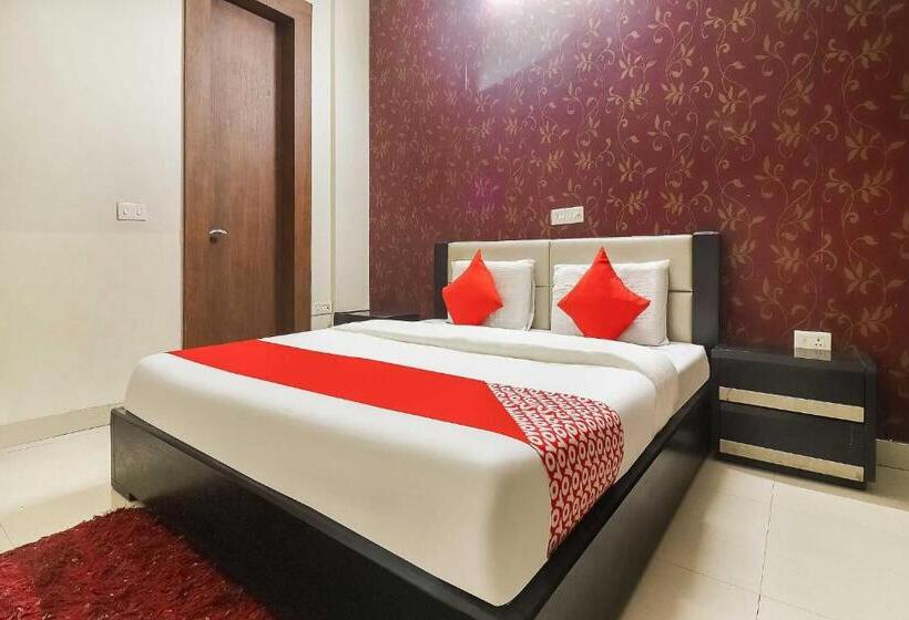 트리플 클래식 룸, Collection O Platinum