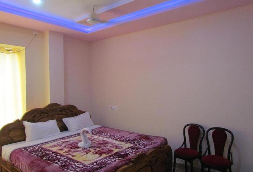 Номер Deluxe, Bishal Palace
