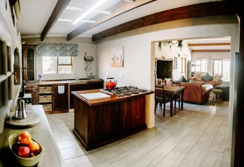 3间卧室的房子, Breathe Accommodation