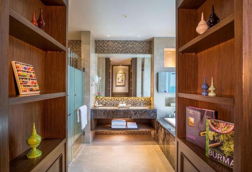 سوییت اجرایی, Jasmine Naypyitaw