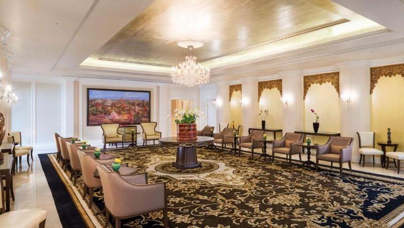 سوئیت رویال, Jasmine Naypyitaw