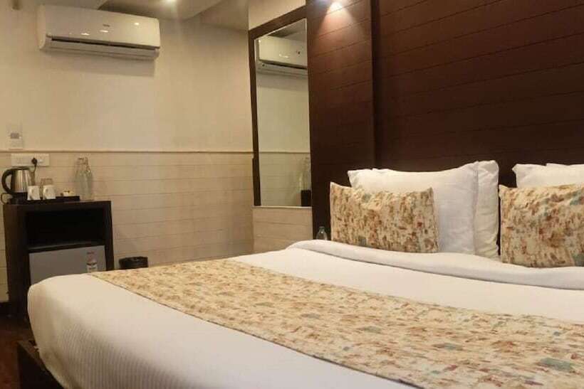 חדר דלוקס, Yashshree Mussoorie Mall Road