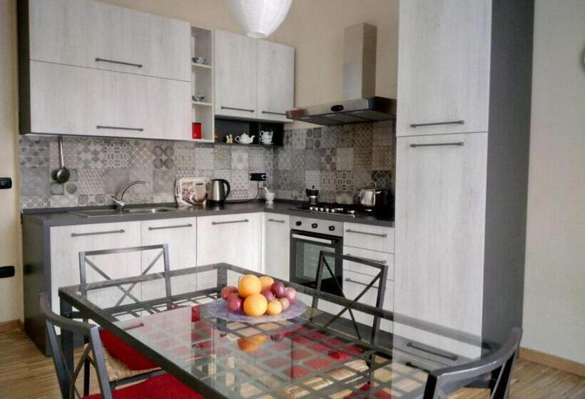 اتاق استاندارد چهارنفره با بالکن, Casa Joss