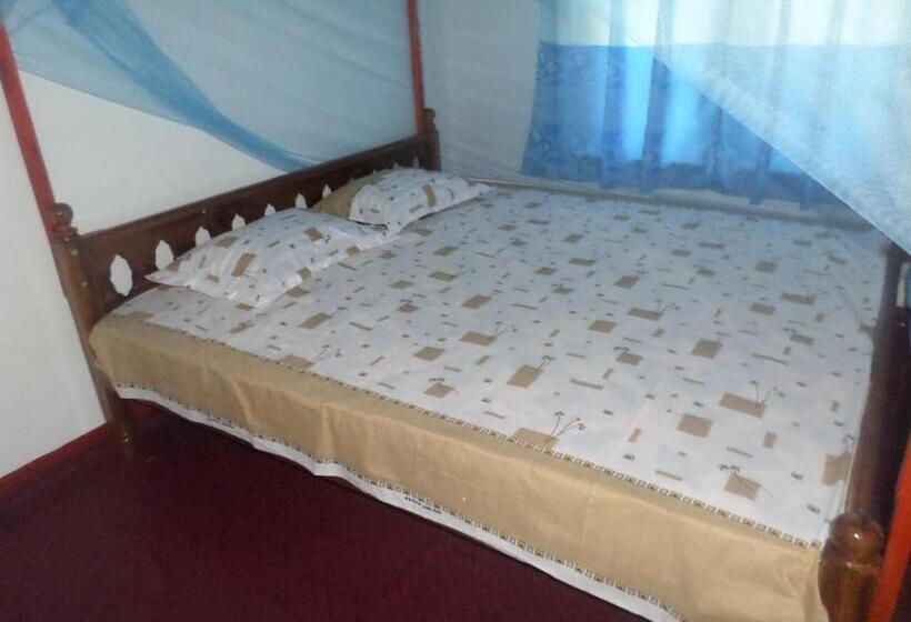 스탠다드 룸 킹사이즈 침대, Grand Villa