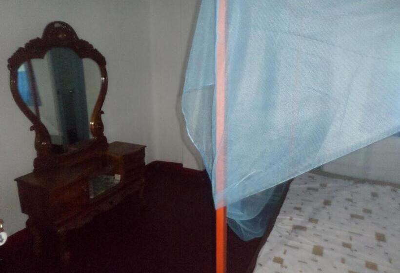 스탠다드 룸 킹사이즈 침대, Grand Villa