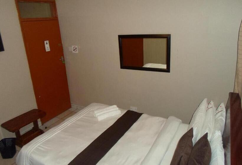 اتاق لوکس, Hardrock Guest House