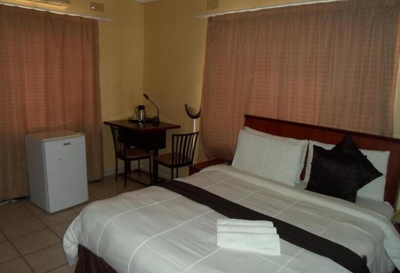 اتاق لوکس, Hardrock Guest House