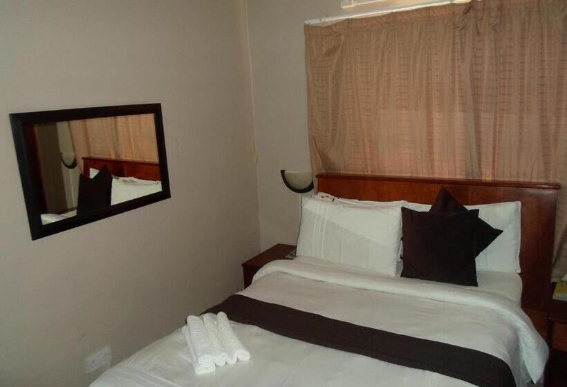 اتاق لوکس, Hardrock Guest House