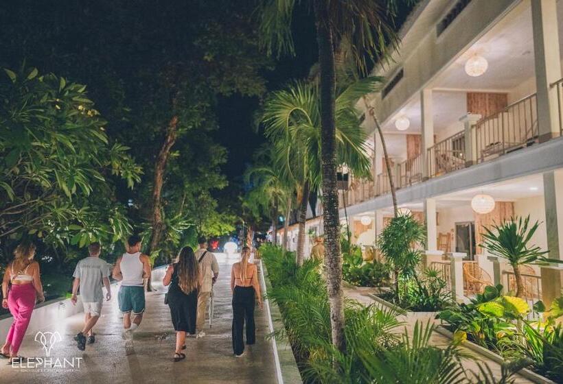 Номер Deluxe, Elephant Beach Club & Resort Samui