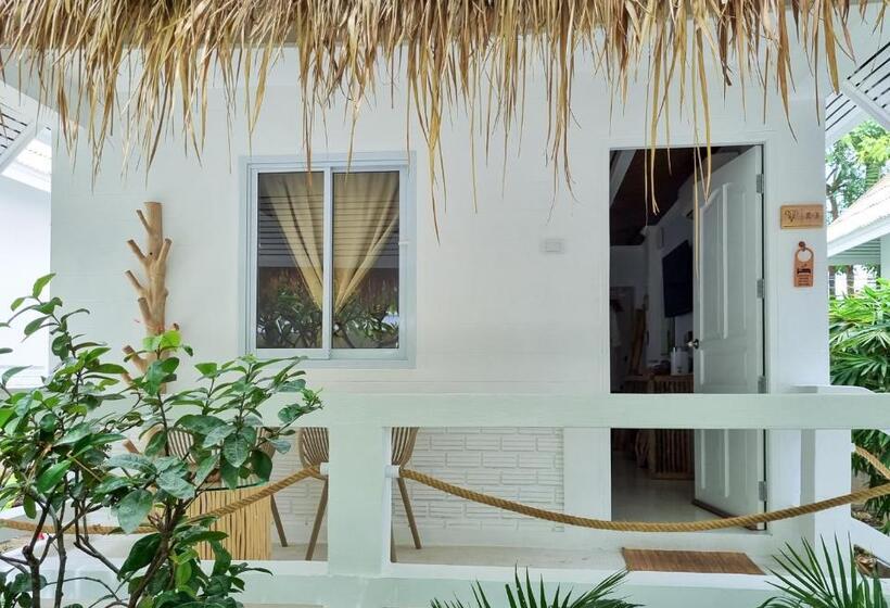 Номер Стандарт, Elephant Beach Club & Resort Samui