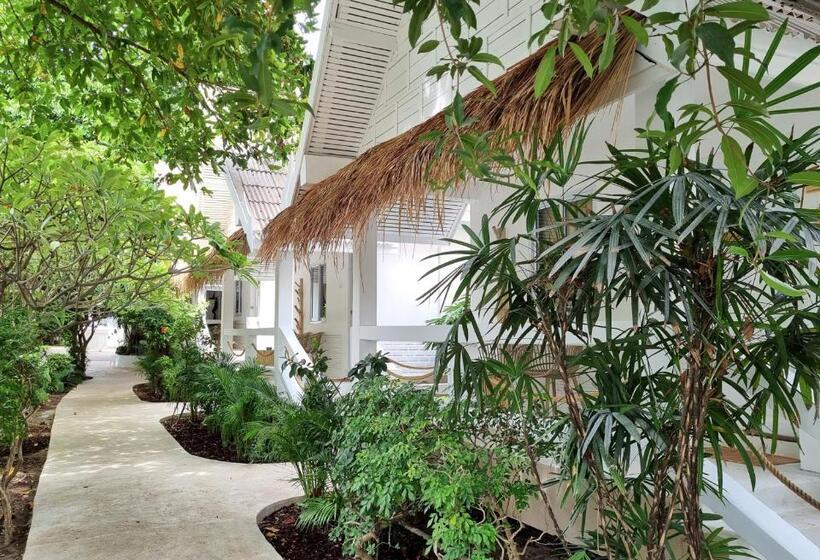 Номер Стандарт, Elephant Beach Club & Resort Samui