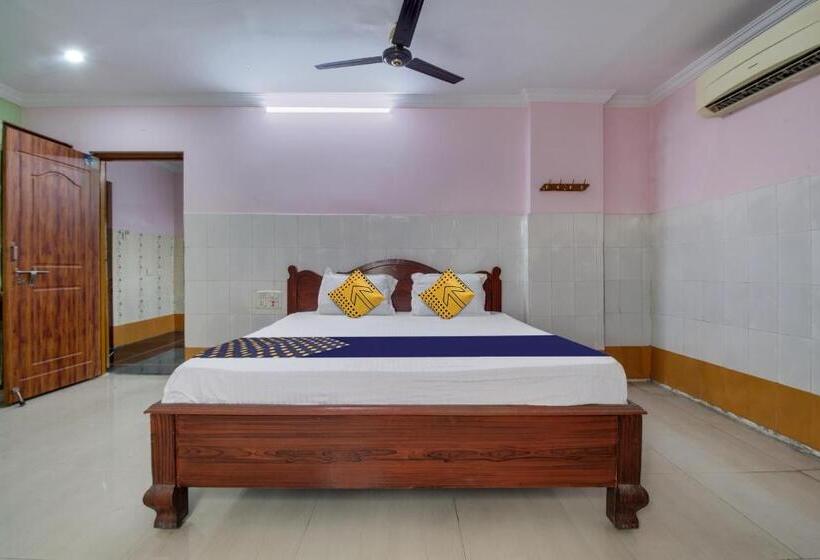 Номер Deluxe, O Sir Vr Sairam Lodge