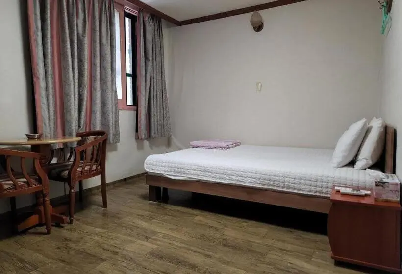 スタンダードルーム, Daeho Motel