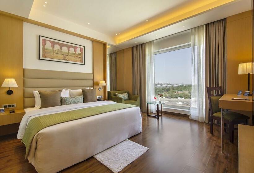 غرفة ديلوكس, Sarovar Portico Sonipat