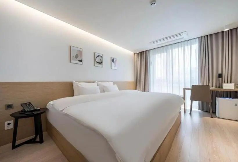 Standard-huone King-vuode, Pohang Hotel Noblion