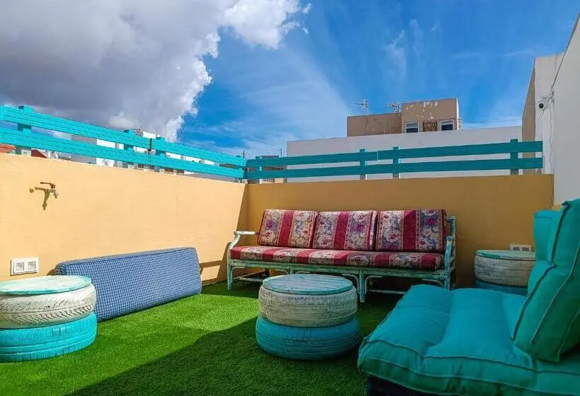 Economy-huone, Daydream Medano Coliving