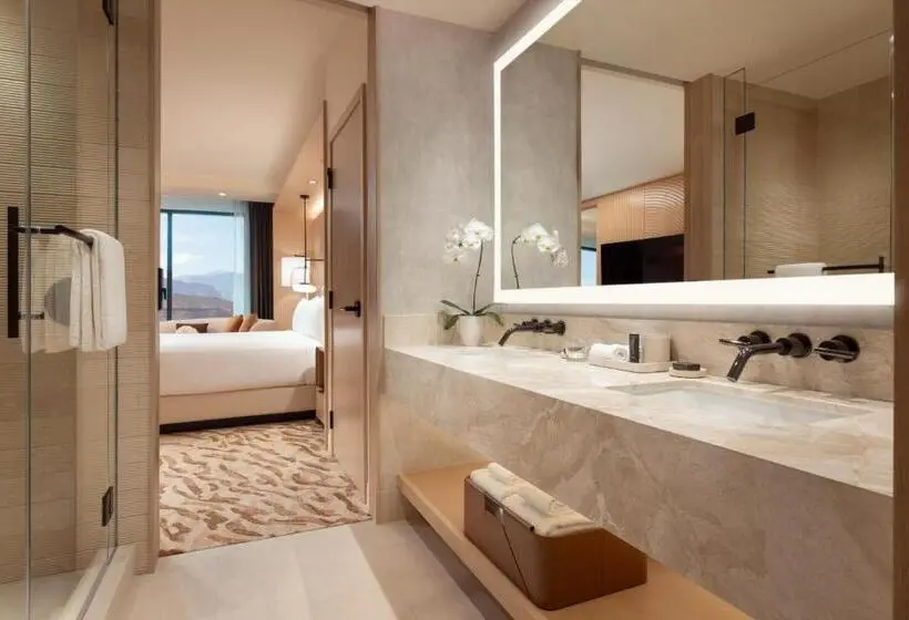 Standard Room King Size Bed